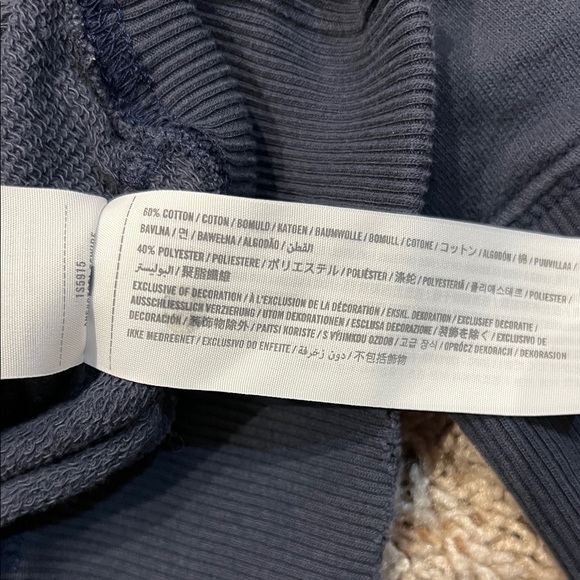 Abercrombie & Fitch Navy Sweatshirt with White Logo - Picture 7 of 10